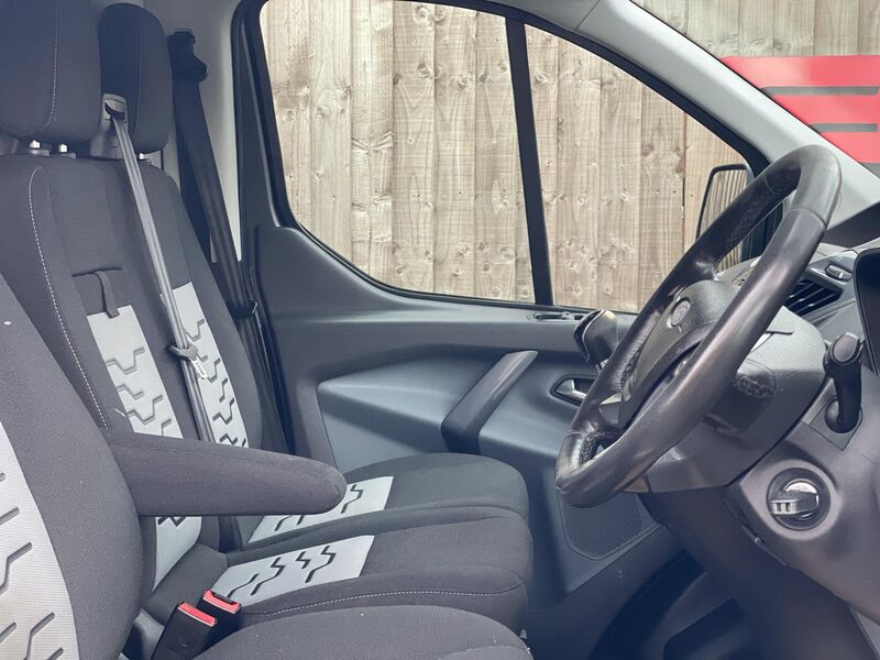 FORD TRANSIT CUSTOM