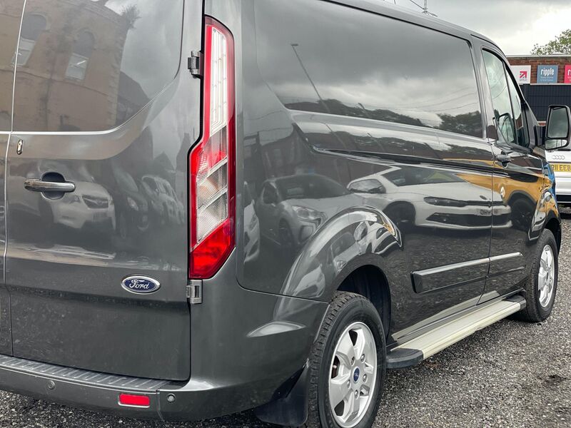 FORD TRANSIT CUSTOM