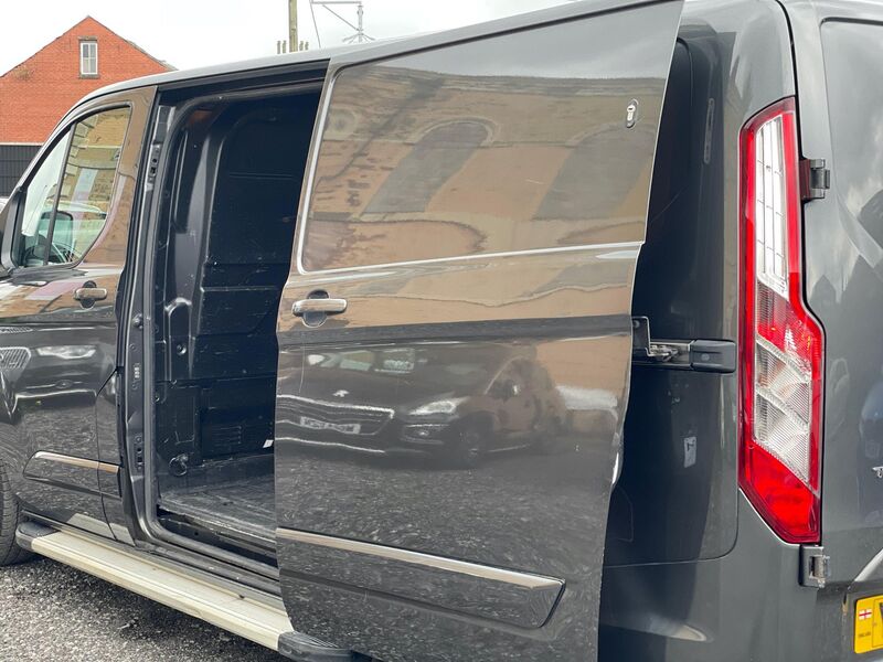 FORD TRANSIT CUSTOM