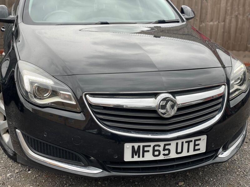VAUXHALL INSIGNIA