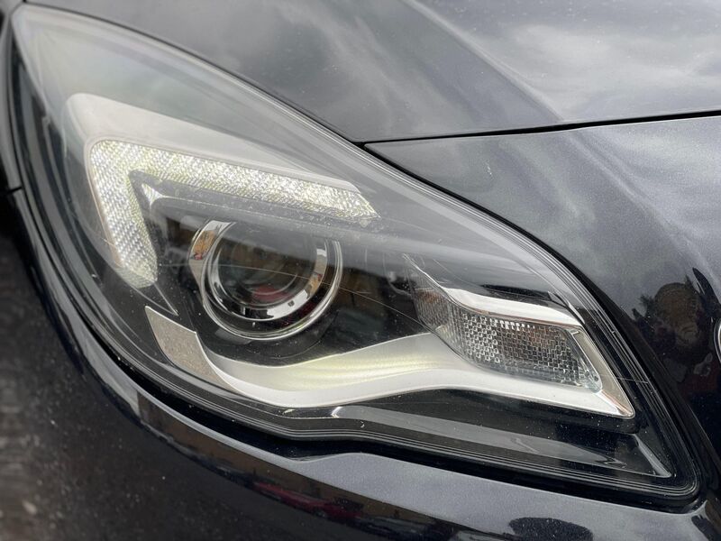 VAUXHALL INSIGNIA