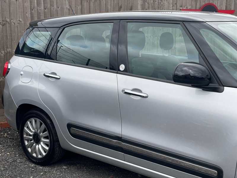 FIAT 500L