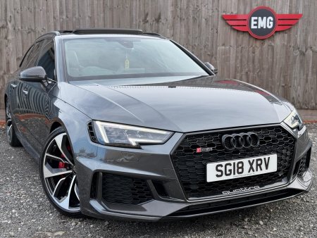 AUDI RS4