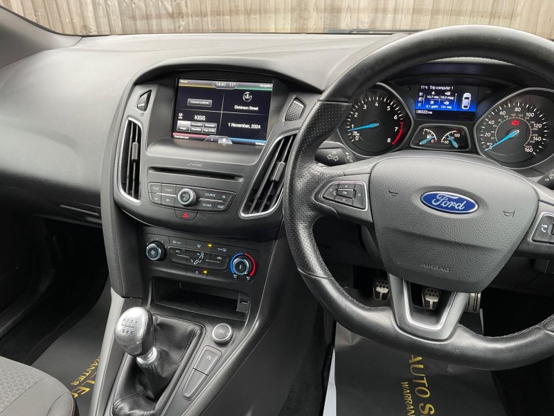 FORD FOCUS
