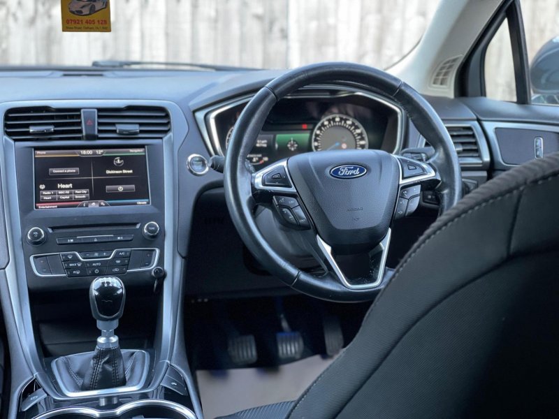 FORD MONDEO
