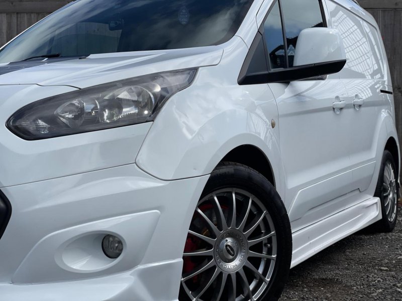FORD TRANSIT CONNECT