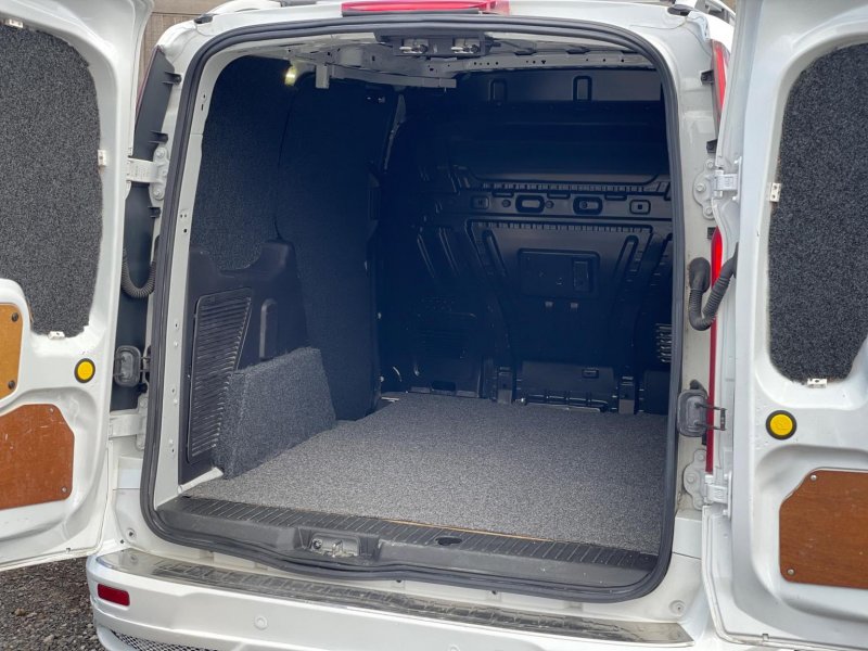 FORD TRANSIT CONNECT