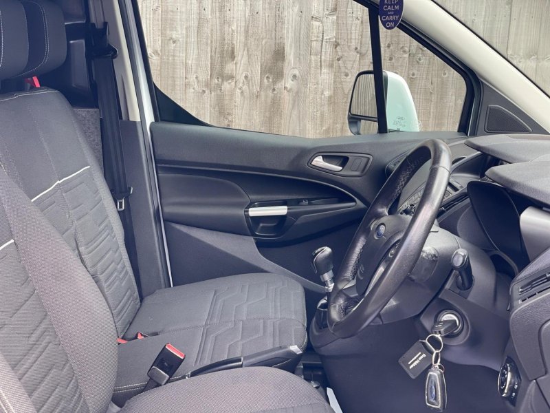 FORD TRANSIT CONNECT