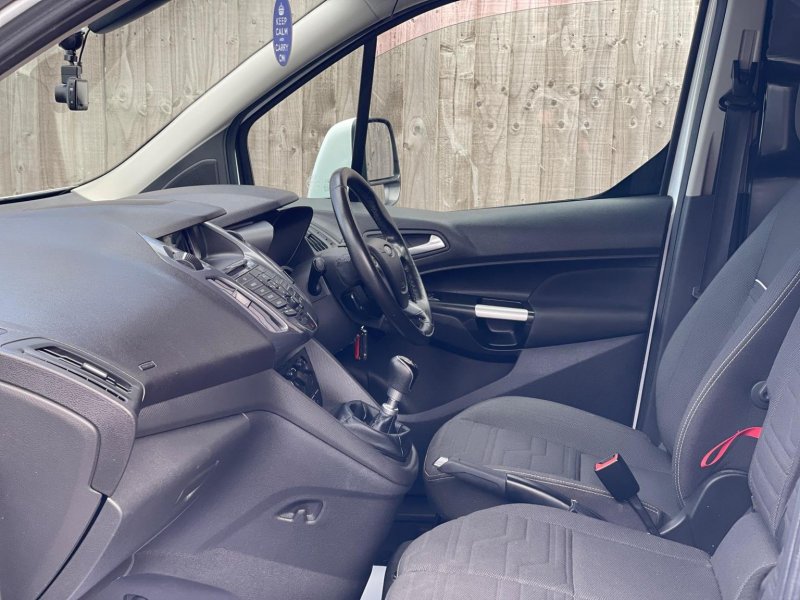FORD TRANSIT CONNECT