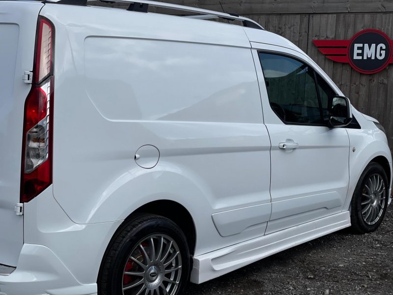 FORD TRANSIT CONNECT