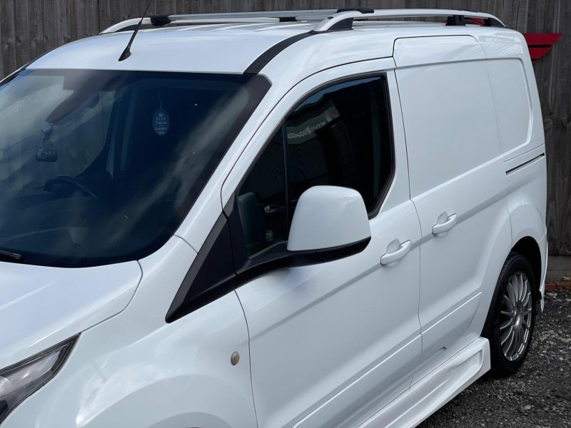 FORD TRANSIT CONNECT