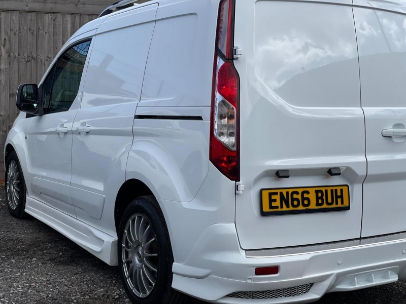 FORD TRANSIT CONNECT