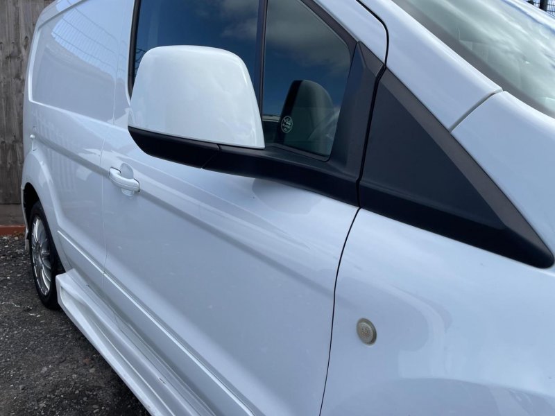 FORD TRANSIT CONNECT