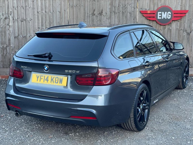 BMW 3 SERIES