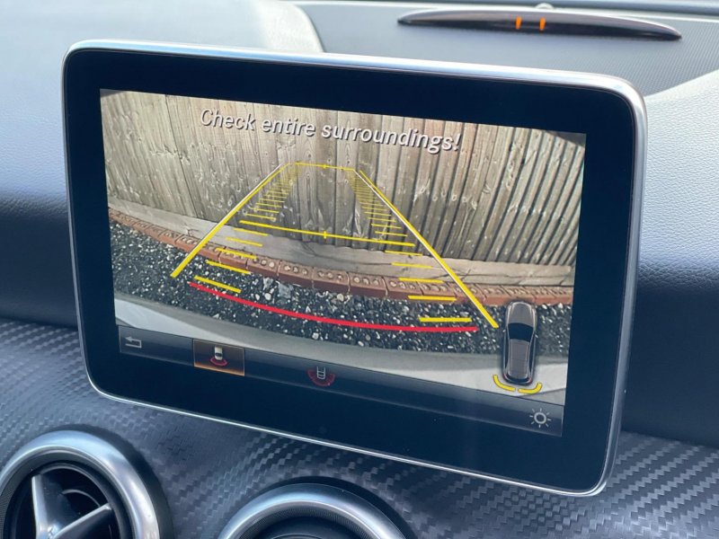 MERCEDES-BENZ A CLASS