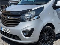 VAUXHALL VIVARO